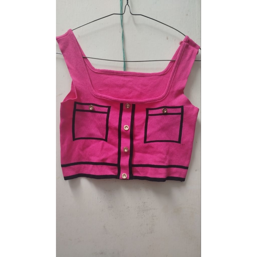 Preloved Tanktop Crop