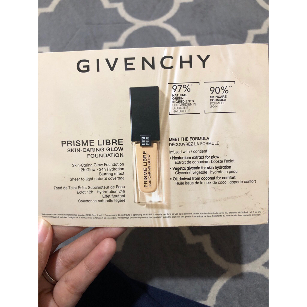 givenchy prisme libre skin caring glow foundation sample size