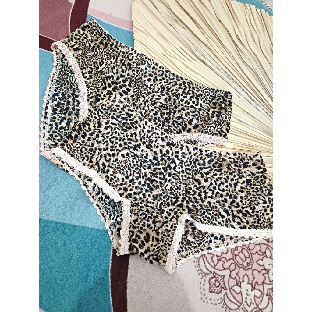 celana dalam leopard/celana dalam macan/ celana dalam motif