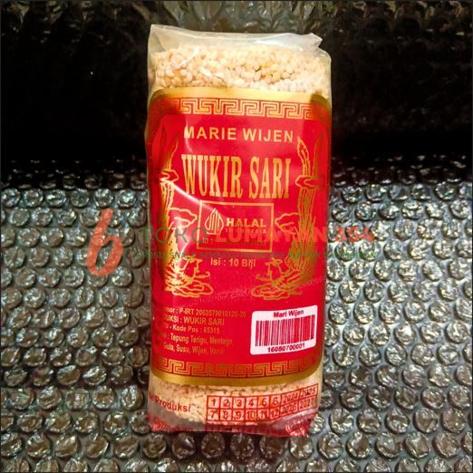 

Marie Wijen Wukir Sari Khas Malang isi 10 pcs per bungkus