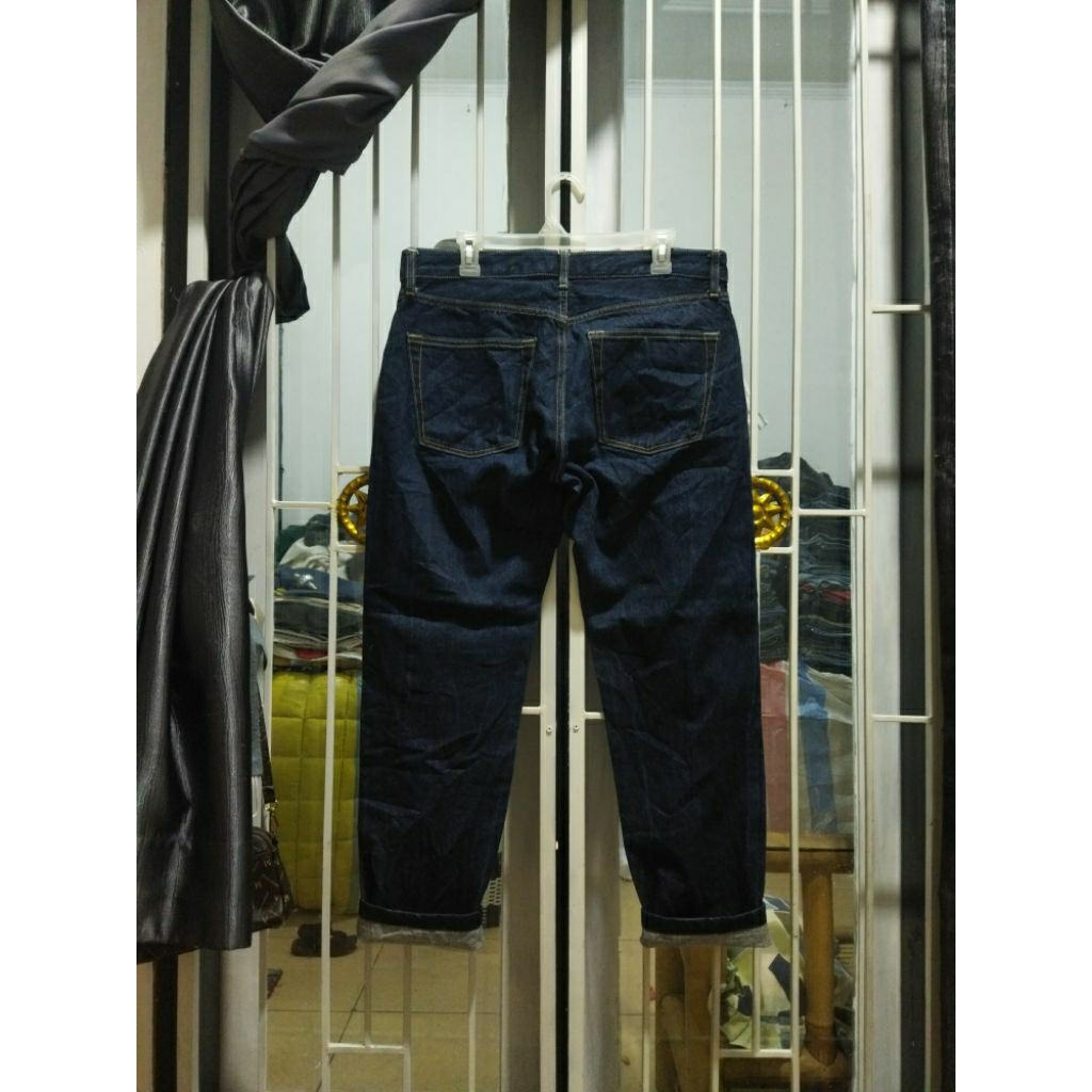 celana jeans Uniqlo pria 36
