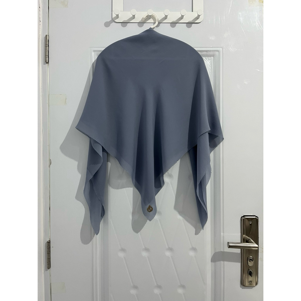 Preloved L by LCB Hijab