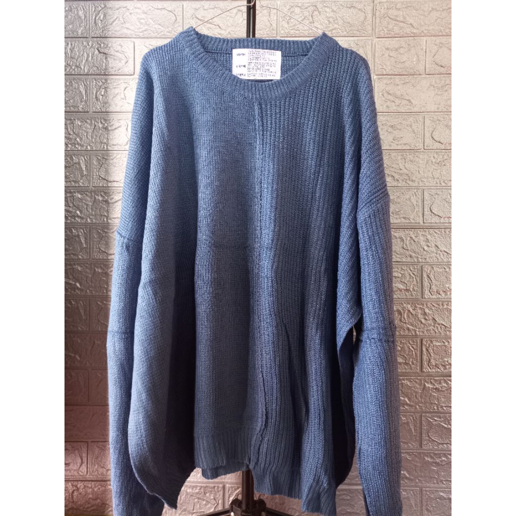 Uniqlo Sweater rajut kepang