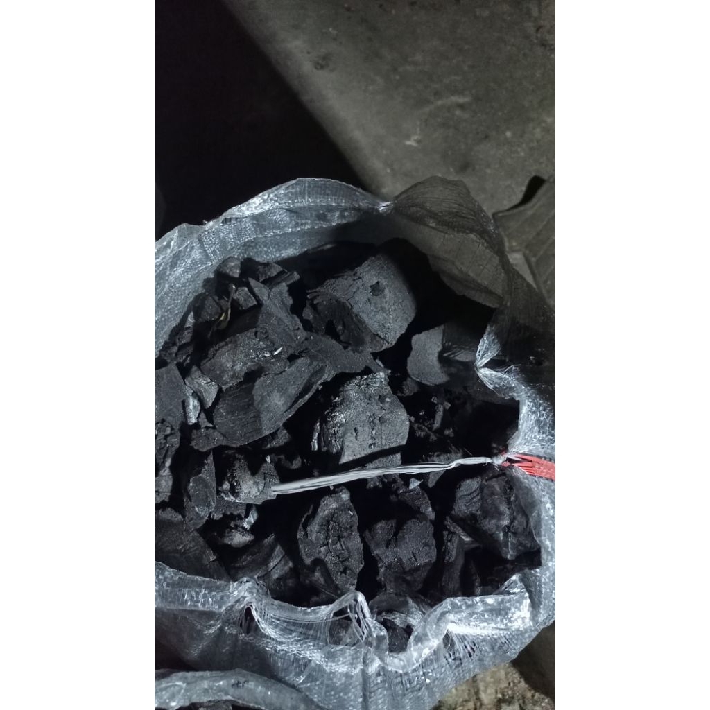 ARANG KAYU/BRIKET/ARANG KARUNGAN/ARANG SUPER/1 KARUNG 10-15 KG