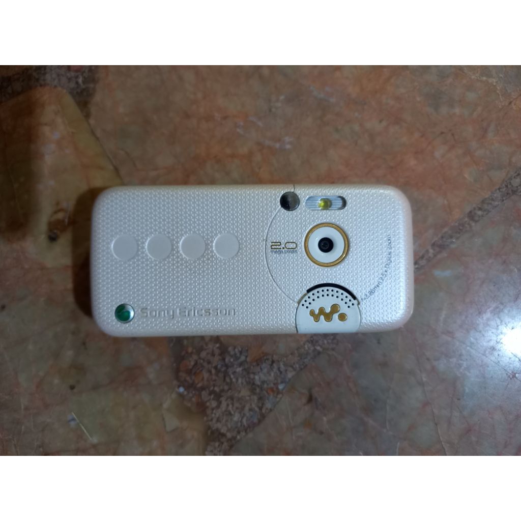 sony ericsson w830i