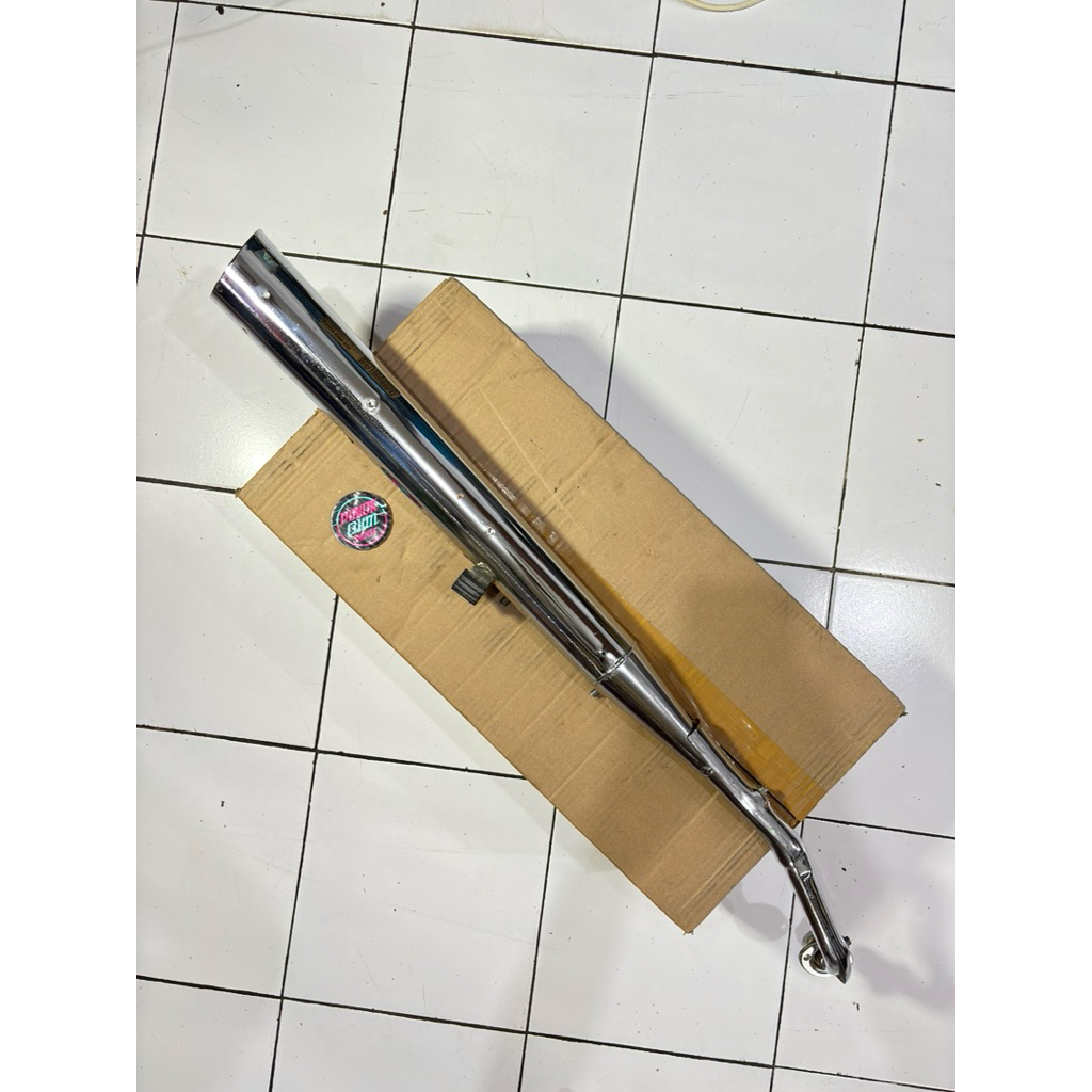 knalpot assy honda astrea star 800 AHM 18350-GN8-970 EE01