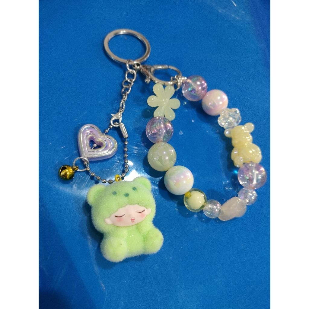 GantunganTas/hp/ganciLucu/Figure/Dorasista/Dora/Kiki/Lilis/Flockingbear/9tailFox(*khusus-Kiki-GID)