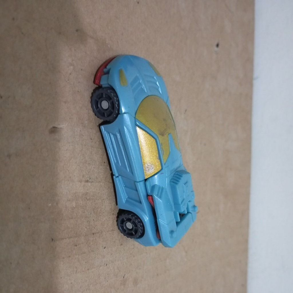 TRANSFORMERS Hot Shot - legend class hasbro