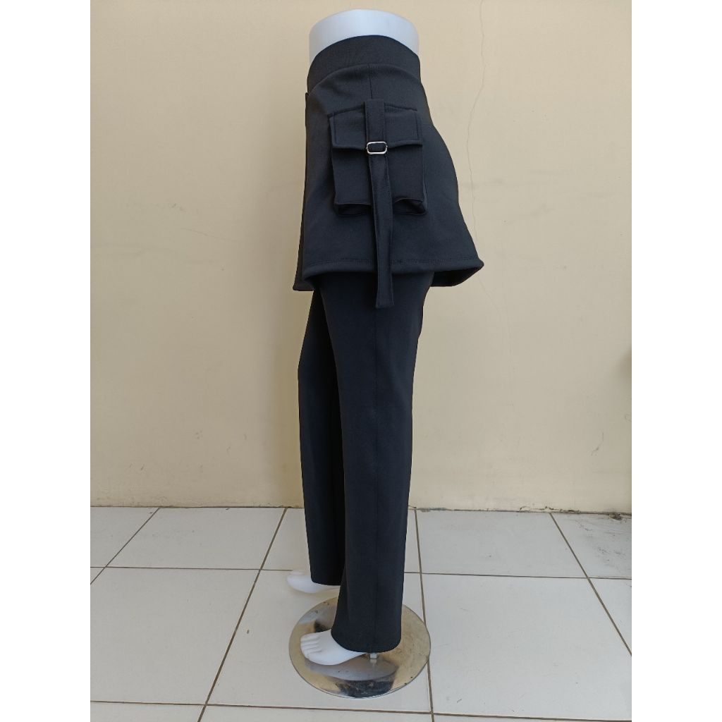 CELANA SENAM ROK KANTONG WANITA/CELANA SENAM WANITA/CBR ROK KANTONG/CBR HITAM