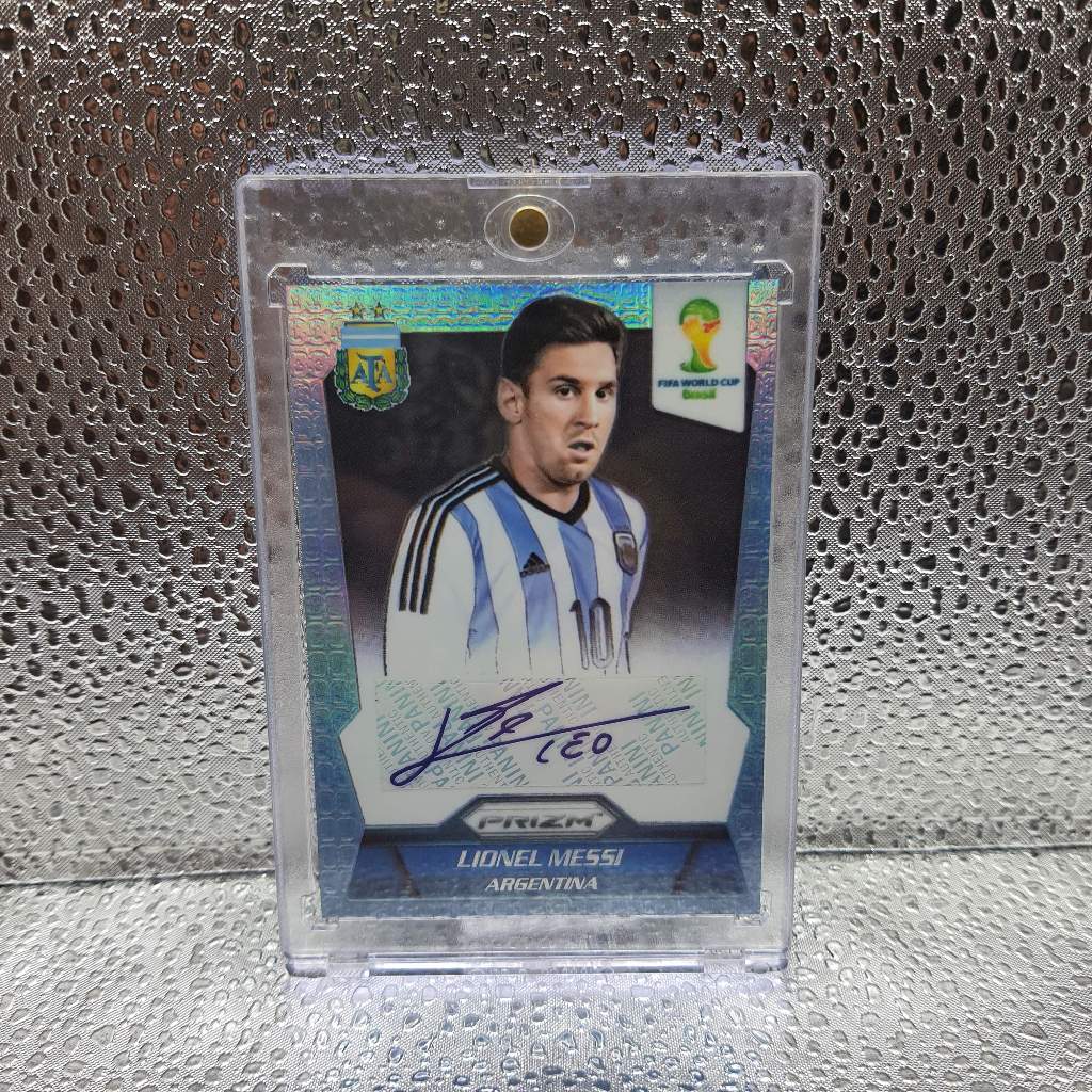266. Kartu Bola - Custom Card 2014 Panini Prizm World Cup Signatures #SLME Lionel Messi