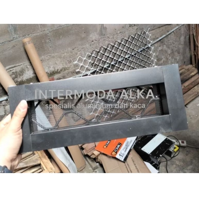BOVEN LOSTER VENTILASI BANYAK UKURAN IDEAL 17CM TINGGI LUBANG ANGIN KAWAT NYAMUK TRALIS  ALUMINIUM E
