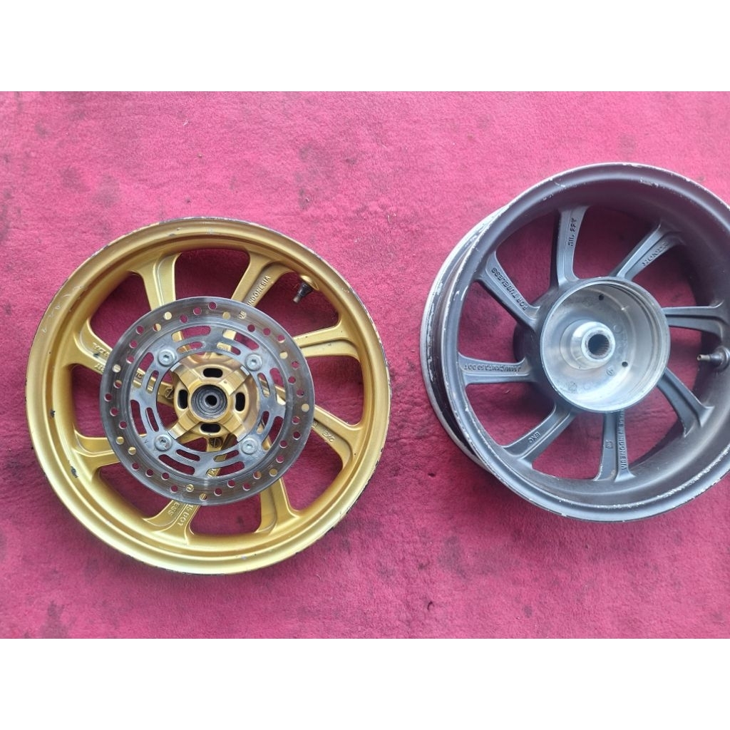 Velg Racing Depan Belakang Honda PCX 150 Bekas Original