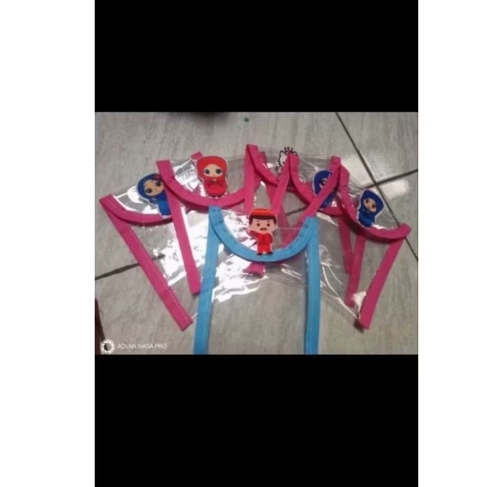 

sampul tabungan polos karakter