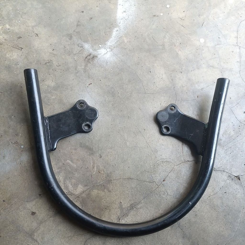 Behel,Begel,Pegangan Jok,Scopy Fi ,Scopy Esp Kode K16,Original Lepasan Motor