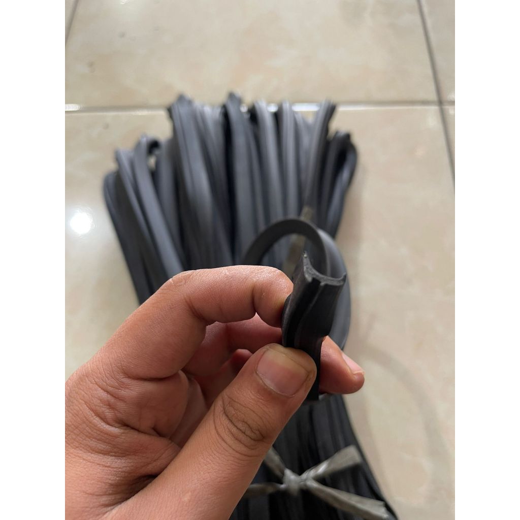 Karet C Kusen Aluminium Kaca 078B 1rol -+35meter