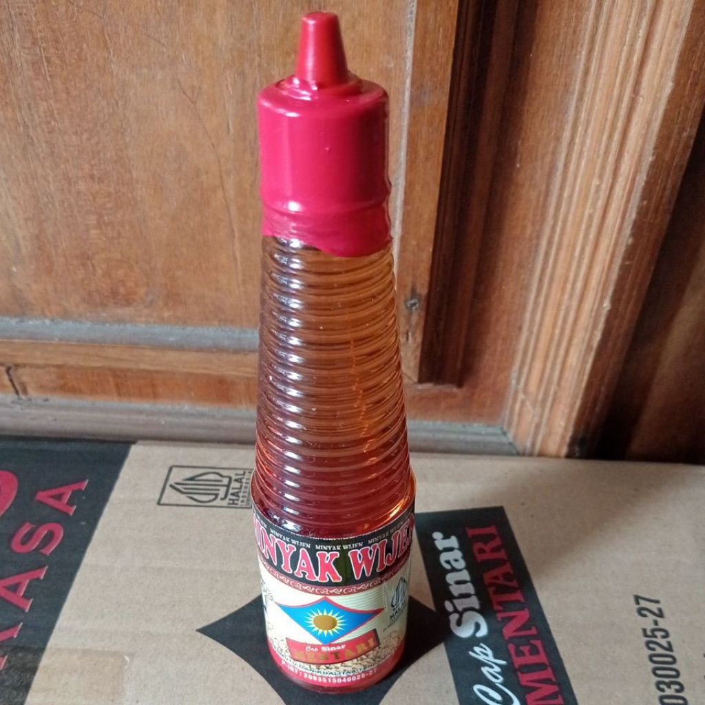

Minyak Wijen Cap Sinar Mentari 150ml Bumbu Masak Halal