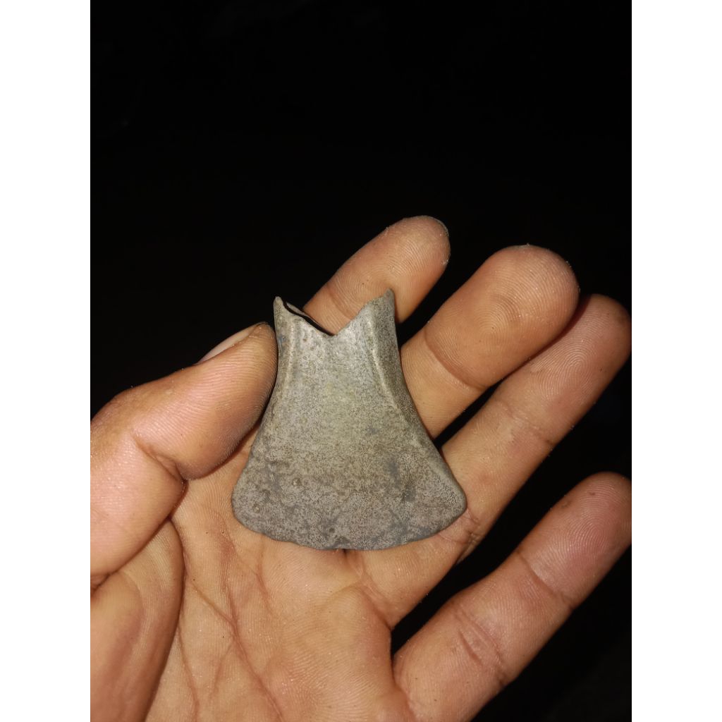 kapak kuno perunggu temuan