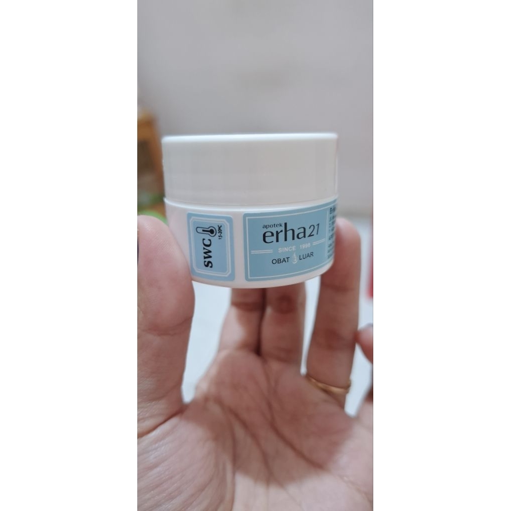 Special Whitening Cream for Special Area 10g ERHA SWC