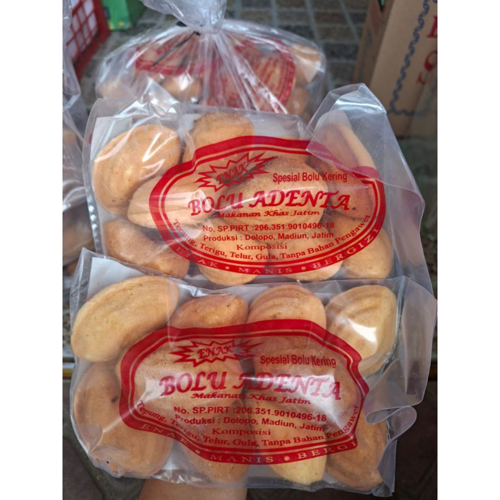 

Bolu Kering klemben | bolu kering | Camilan atau snack manis.