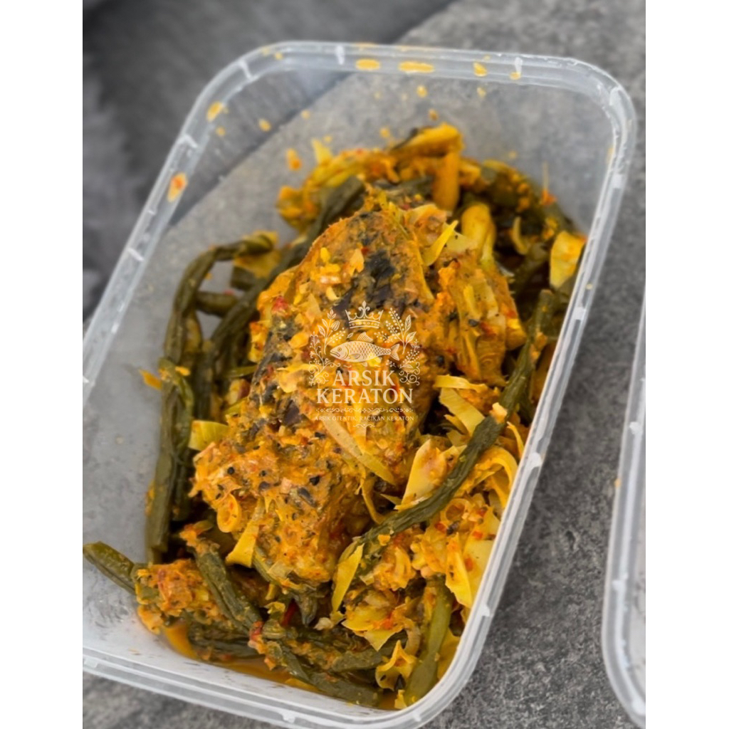 

1 POTONG ARSIK KERATON - ARSIK IKAN MAS