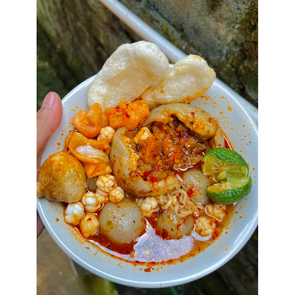 

BAKSO ACI BY TRIAA- VARIAN JANDO PEDAS