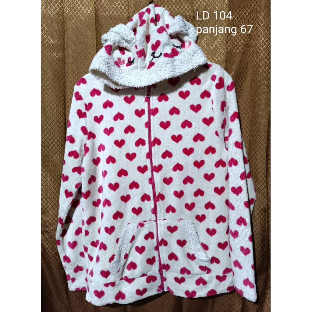 jaket full bulu halus jaket bulu motif love jaket fuzzy jaket hoodie fuzzy jaket hoodie bulu sherpa 