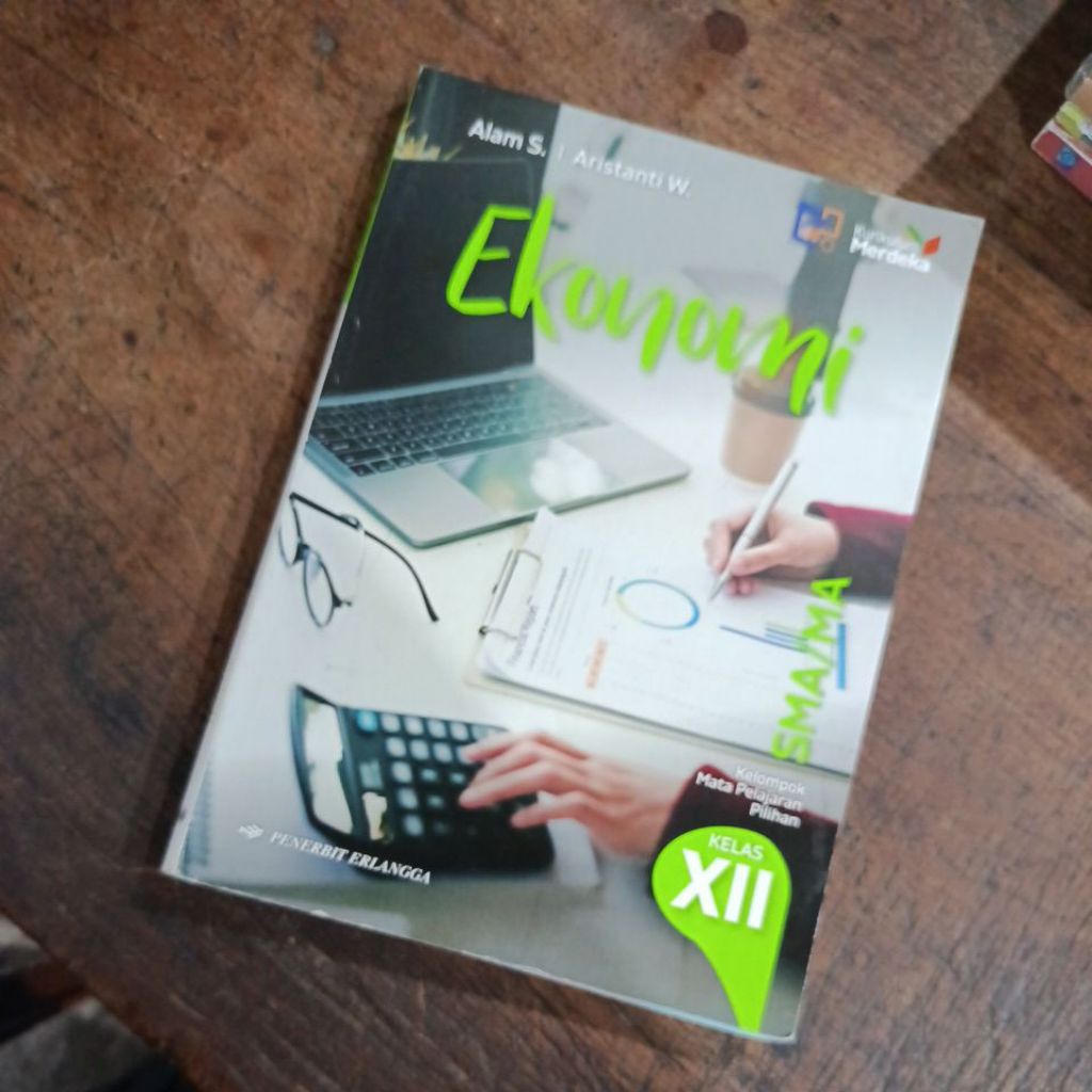 ekonomi kelas 12 erlangga (bekas)