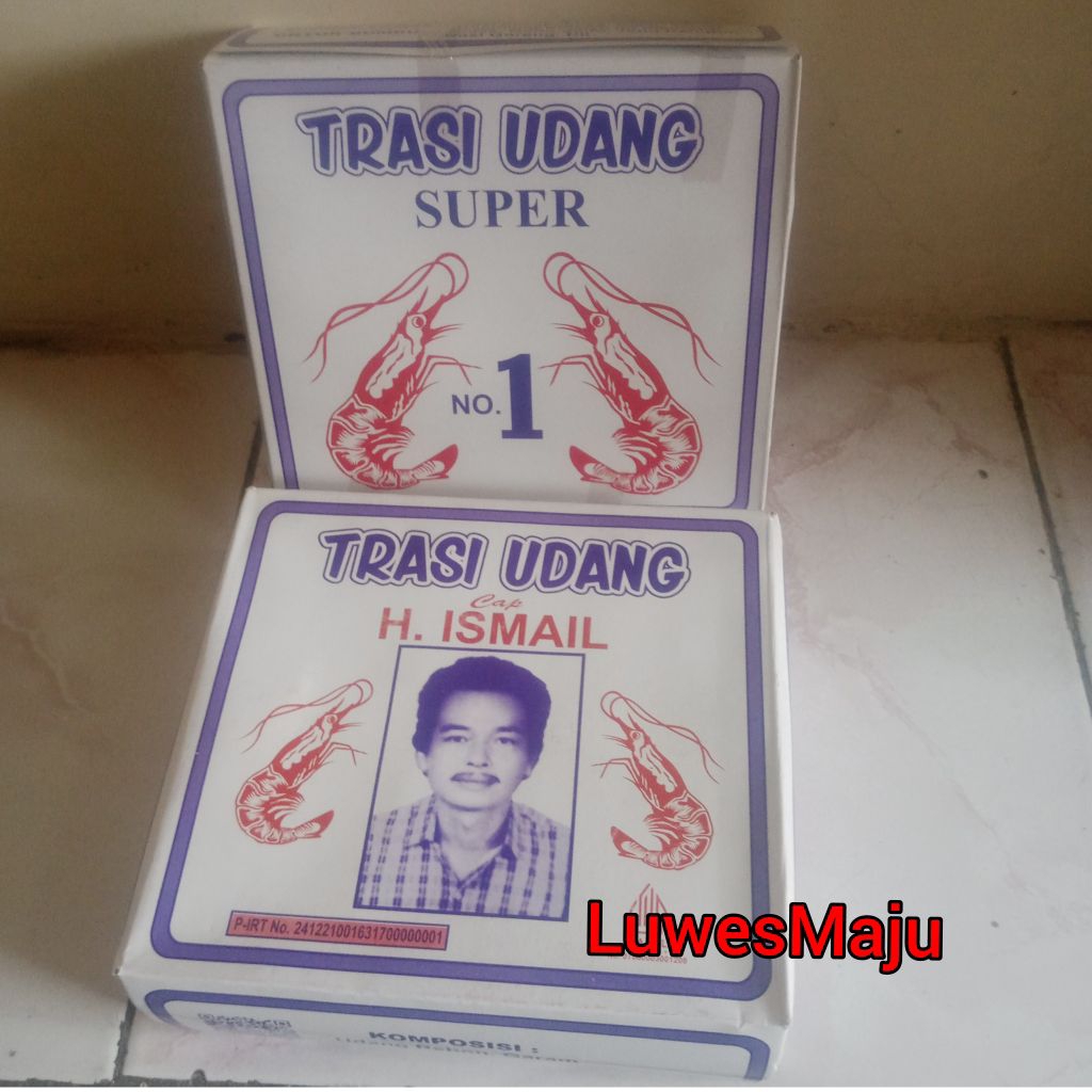 

Terasi Udang Ismail / Trasi Tuban Udang Enak. 1 box (1kg isi 10 biji)