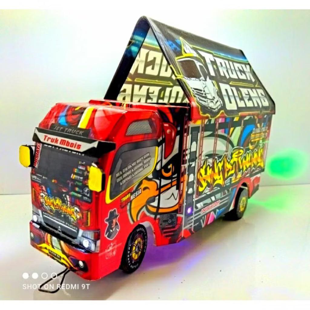 MOBIL MAINAN TRUK OLENG ada LampuTRUCK MINIATUR