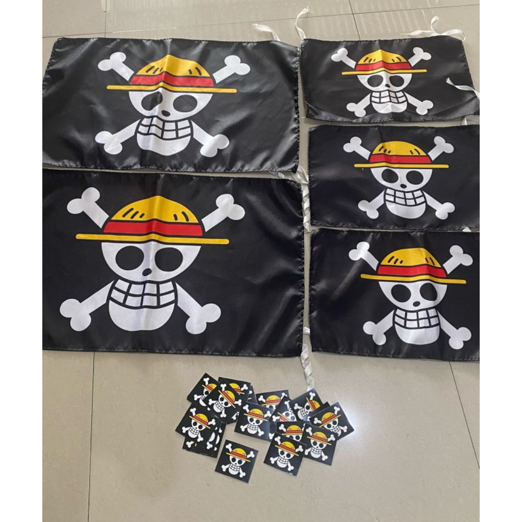 

Bendera dan stiker One Piece