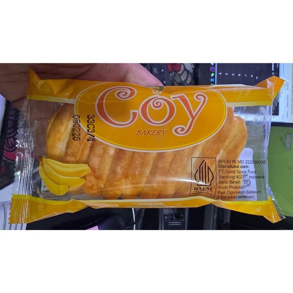 

COY BAKERY ROTI PISANG 50G