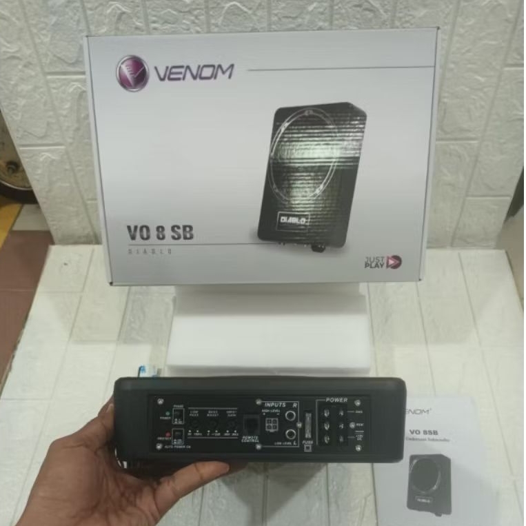 Subwoofer kolong  jok mobil Venom Diablo VO 8 SB