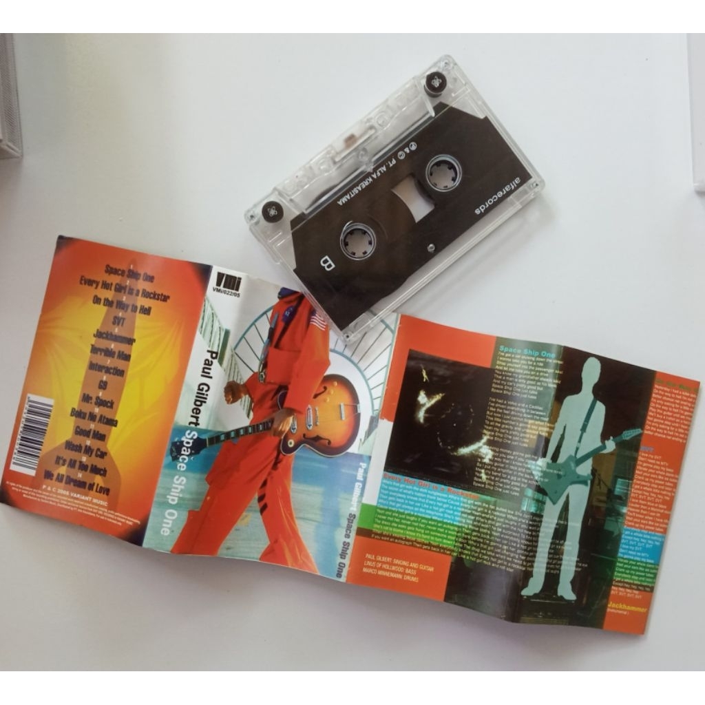 KASET PITA PAUL GILBERT SPACE SHIP ONE
