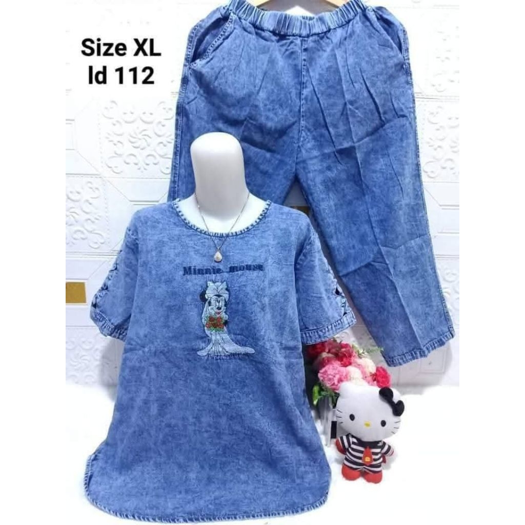 Setelan Jeans Wanita Kekinian