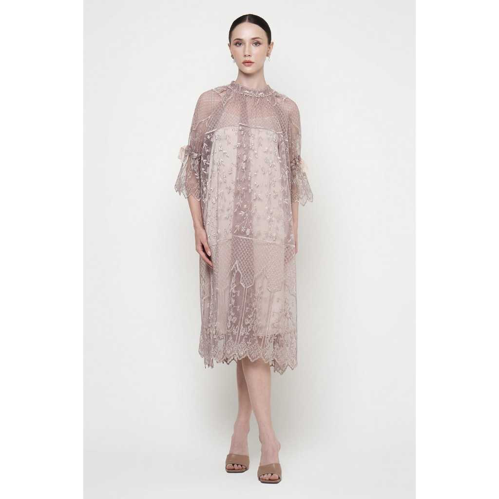 ATELIER MODE Raglan Sleeves Midi Serenity Dress