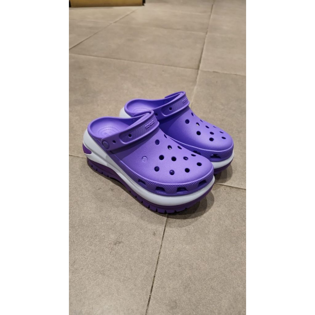 CROCS MEGA CRUSH