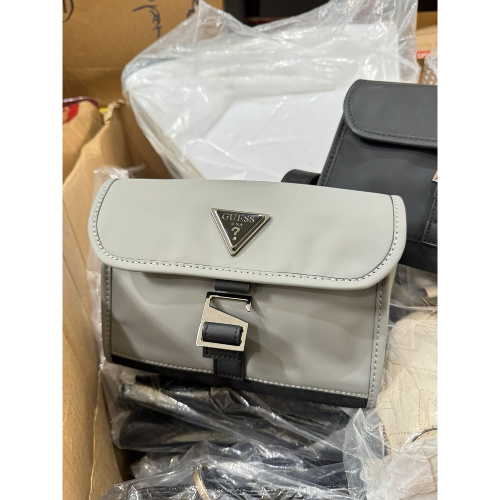 Tas Guess Cowok Original Bumbag Parachut