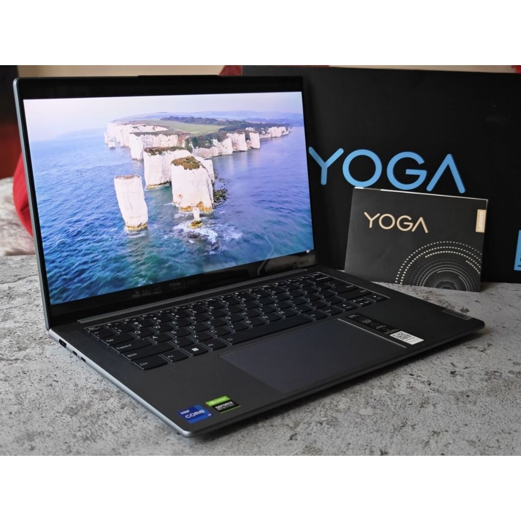 laptop Lenovo yoga full set - second