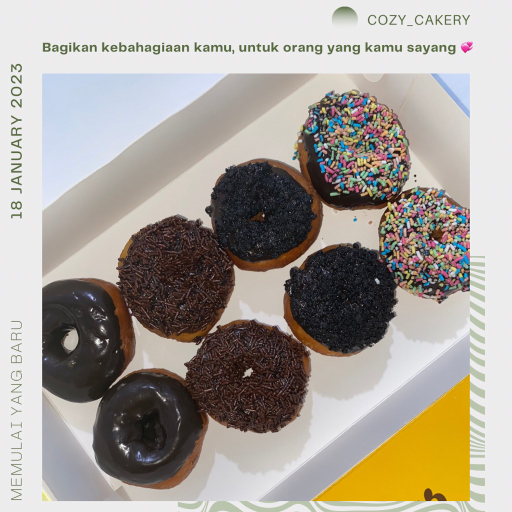 

Donat premium cozy cakery cokelat messes original 1 lusin 12 pcs viral