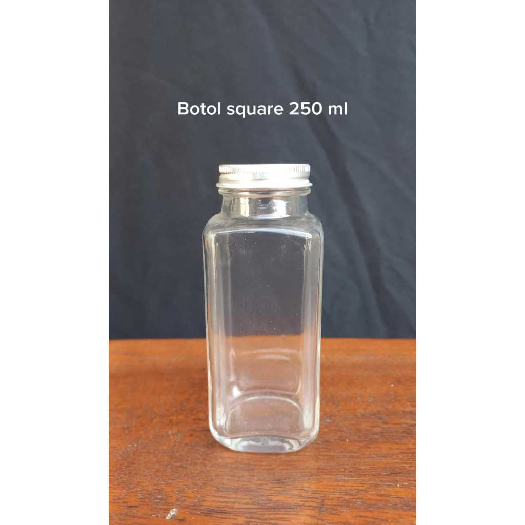 

BOTOL KACA SQUARE 250 ML