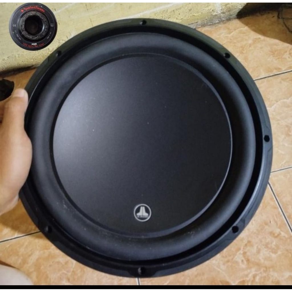 subwoofer jl audio 12 inch w3v3