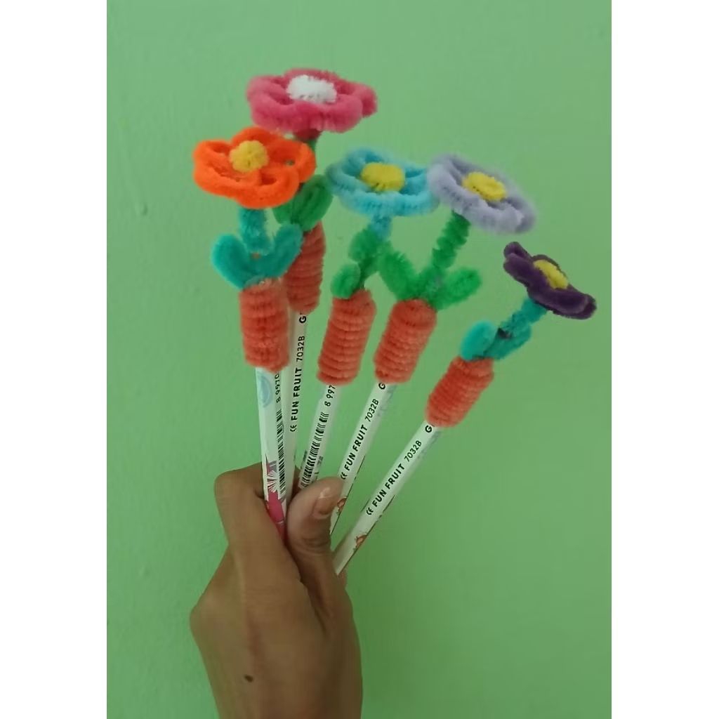 

Pensil karakter pipe cleaner|pensil hiasan kawat bunga dari kawat bulu