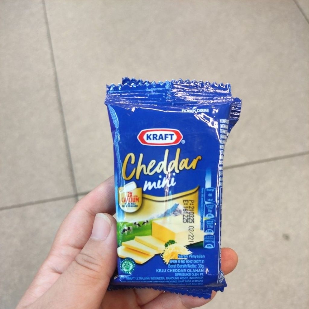 

KRAFT KEJU CHEDDAR OLAHAN MINI (2pcs x 30gr)