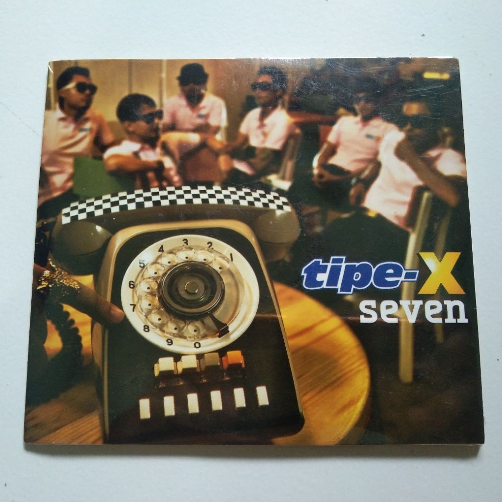 CD Tipe X Seven Album