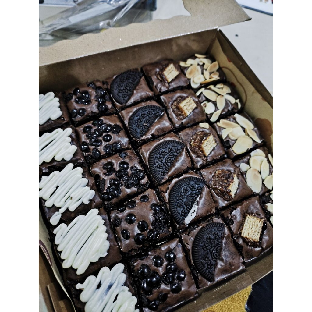 

fudgy brownies renandacakery