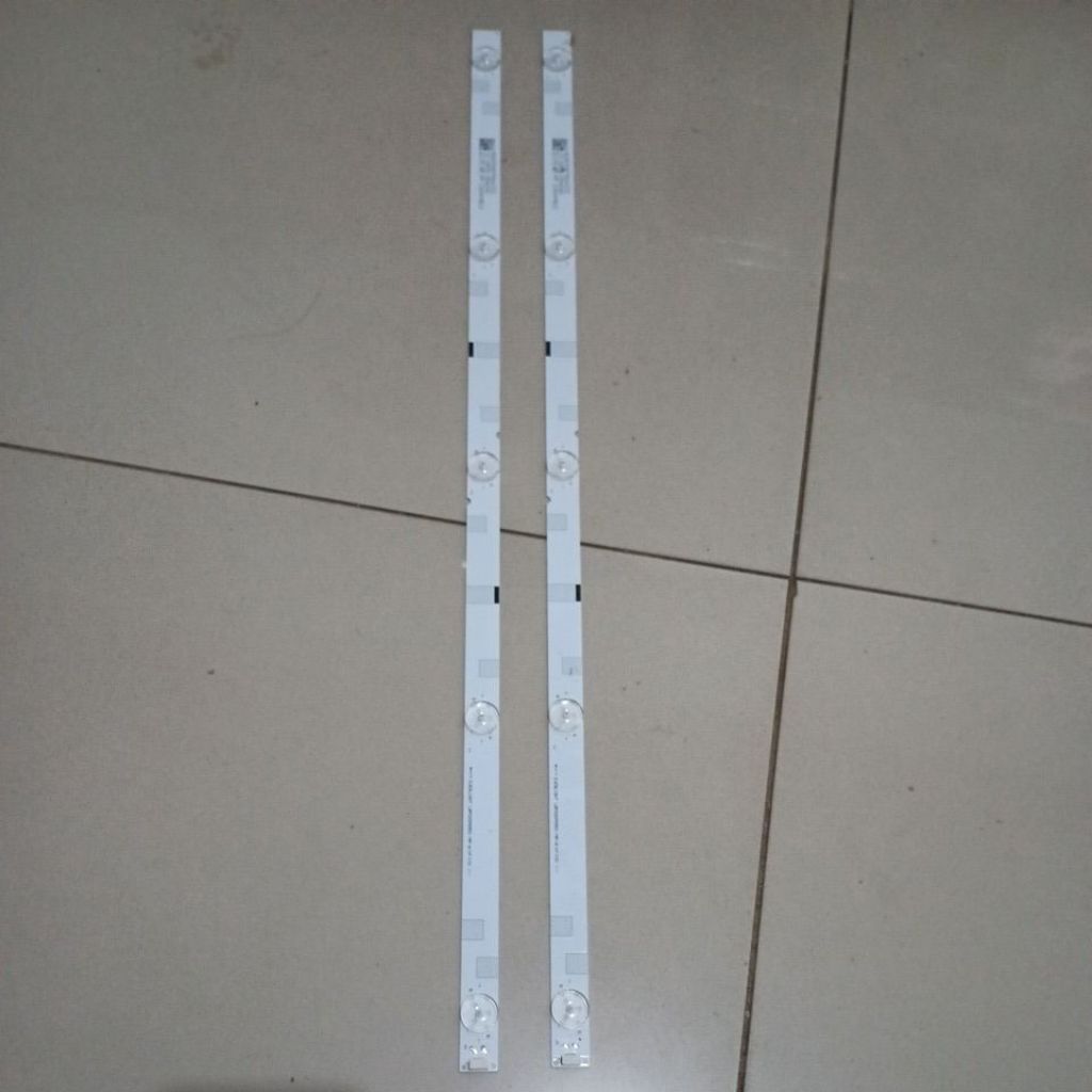 Sharp Aquos 32 inch Backlight