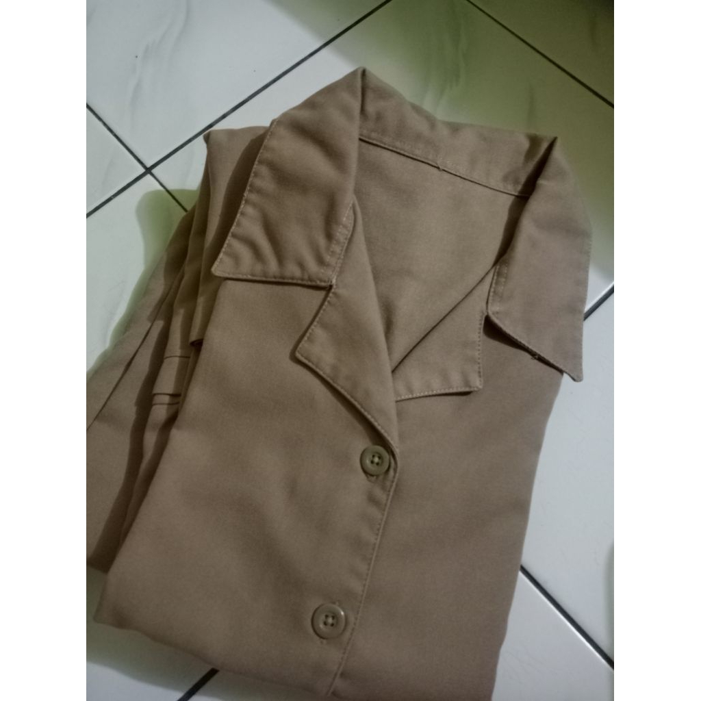 Preloved Baju Keki Krem PNS