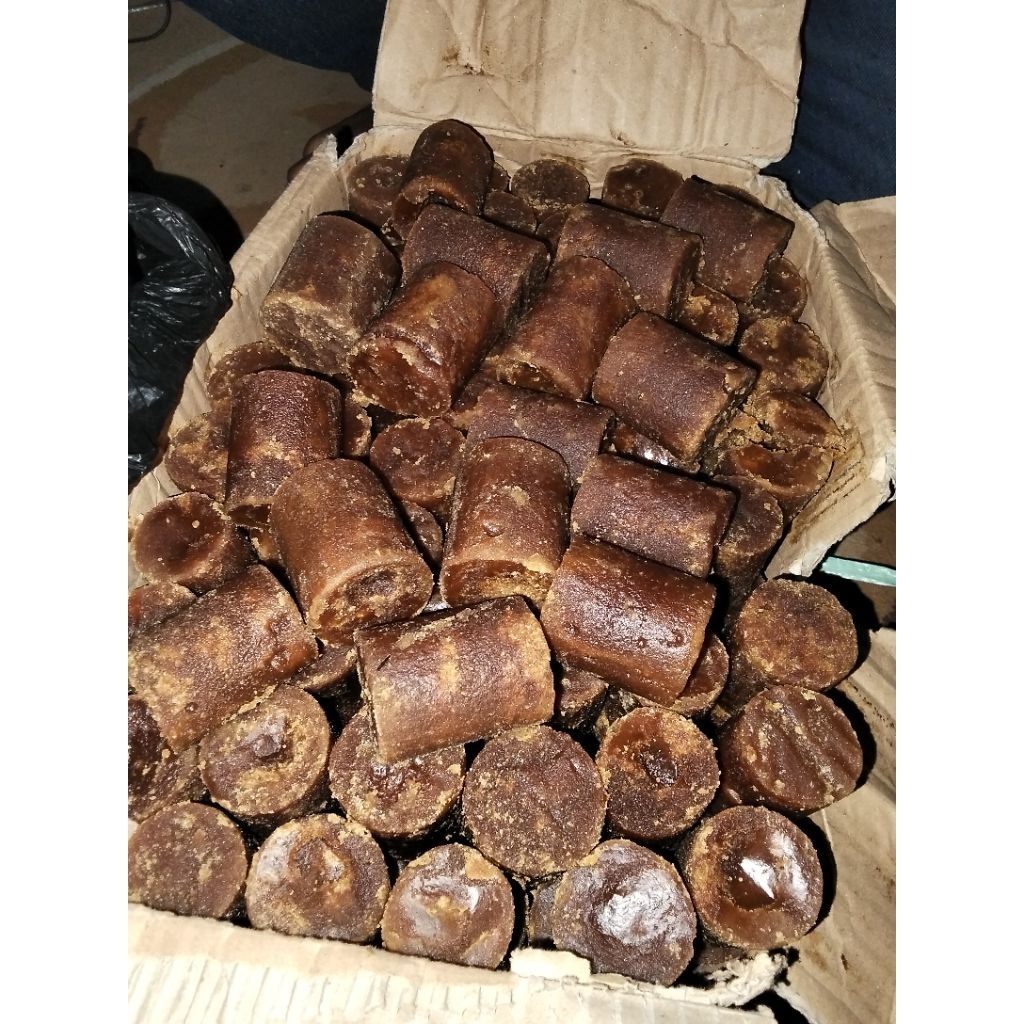 

Gula Merah Asli Cisewu Garut – Murni, Harum, Manis Pas – 1 Kg