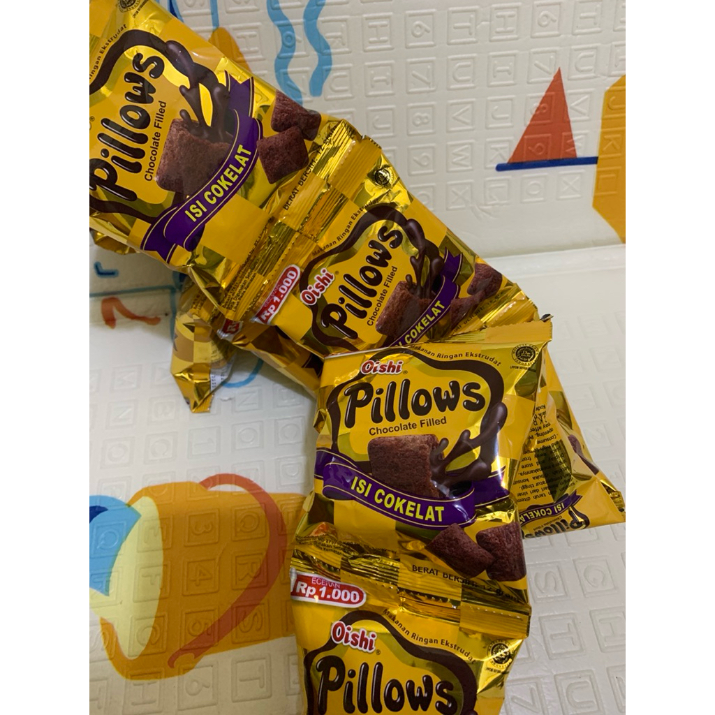 

Pillows Snack 1 renceng 12gr @11