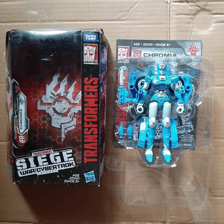 Transformers Siege WFC Chromia